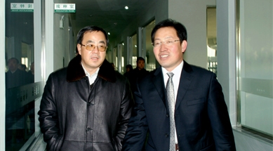 中央政治局委員、國務院副總理胡春華視察民豐馬鈴薯脫毒組培中心